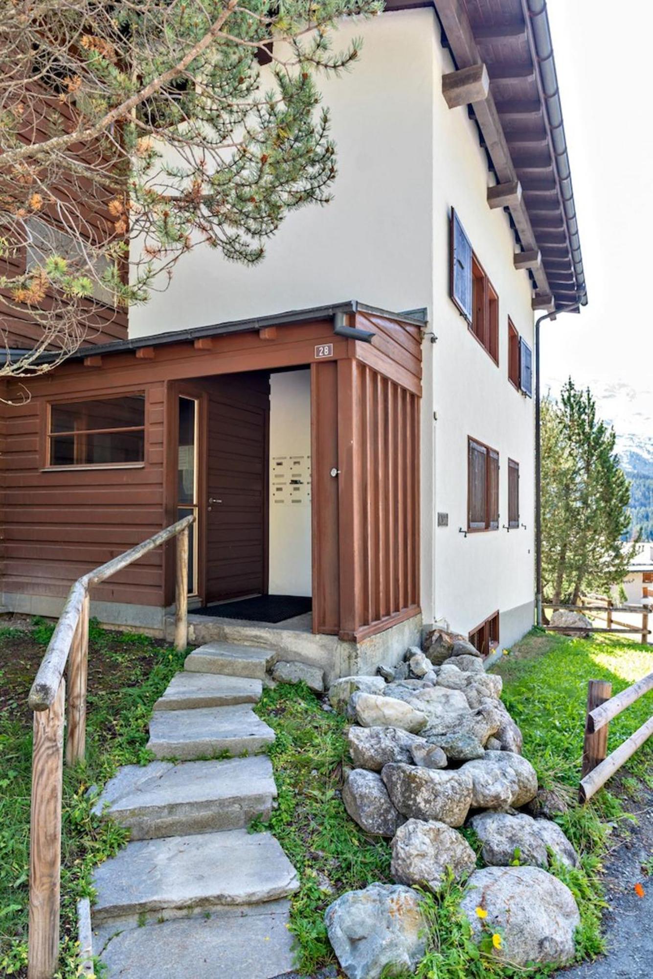 Chesa Trisur - Celerina Apartman Celerina/Schlarigna Kültér fotó